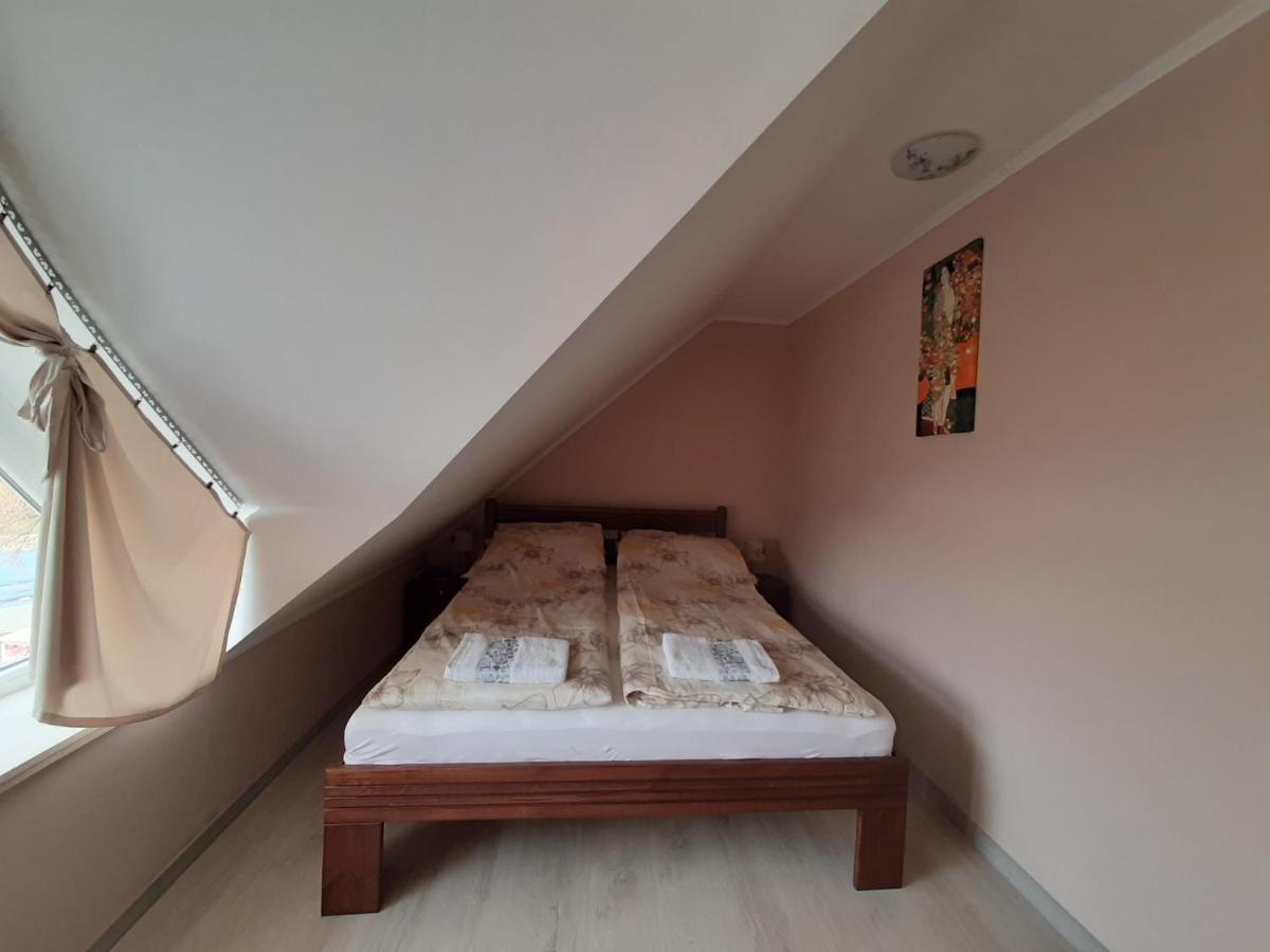 Egniss Apartman Bogács Екстериор снимка